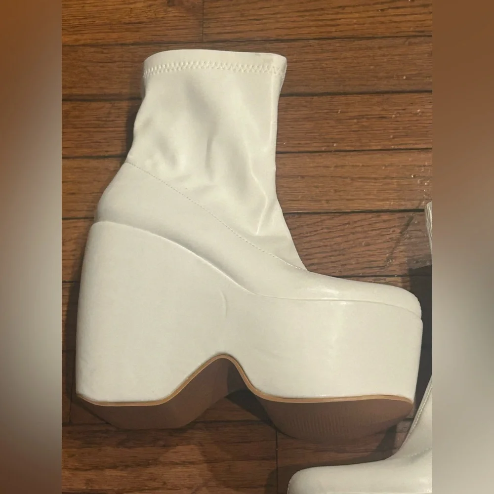Azalea Wang Lovely White Platform Stretch Sock Vegan Bootie Size 8 - Picture 4 of 15